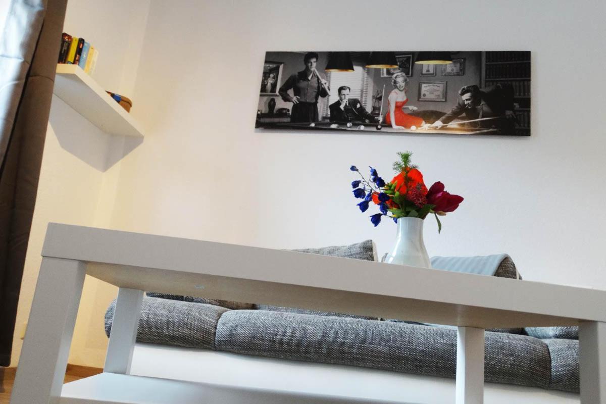Ferienwohnung In Zwickau Esterno foto