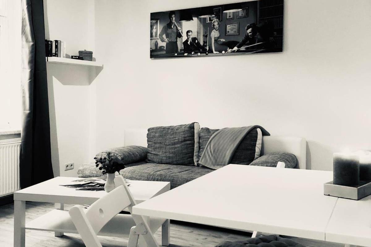 Ferienwohnung In Zwickau Esterno foto